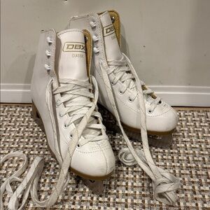 DBX Classic White Kids Ice Skates